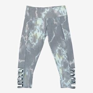 Onzie Hot Yoga Capri Size S/M Leggings Activewear Gym Workout Fitness Athletic